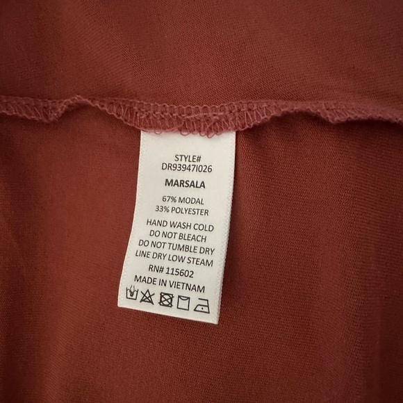 Lulu’s Hi-Low Twin Spaghetti Strap Stretch Knit Dress In Washed Red Size M - Picture 7 of 10